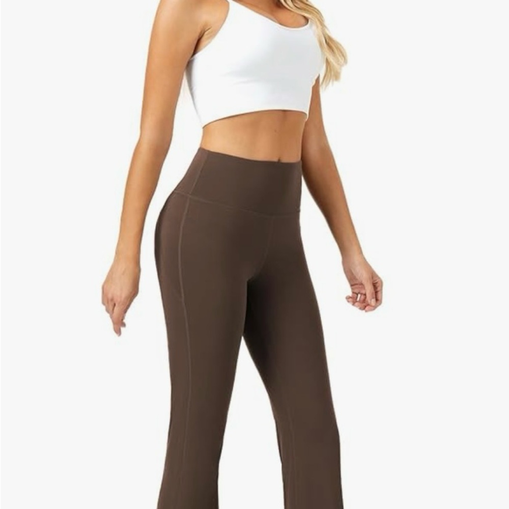 It's a jeans, it's used but it's in good condition